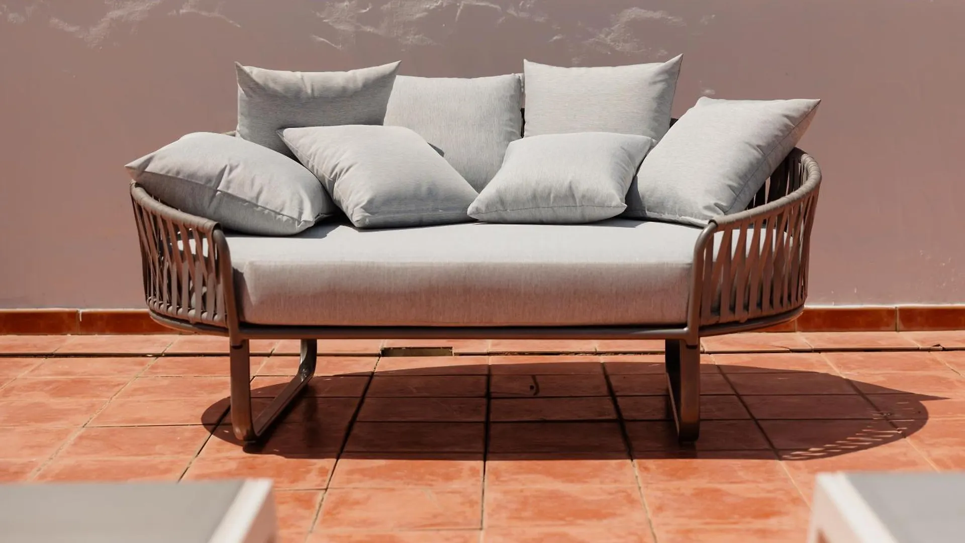 Modern Sea & Lake View Penthouse With Private Jacuzzi - 8 Min To Puente Romano Istan