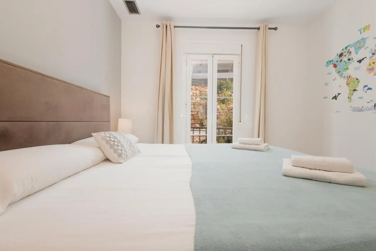 Apartment Modern Sea & Lake View Penthouse With Private Jacuzzi - 8 Min To Puente Romano Istan Spain